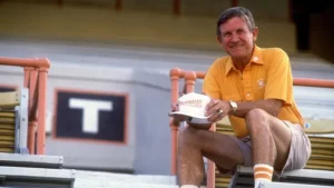 Legendary Tennessee Football Coach Johnny Majors’ Home on Sale for $1.5 Million